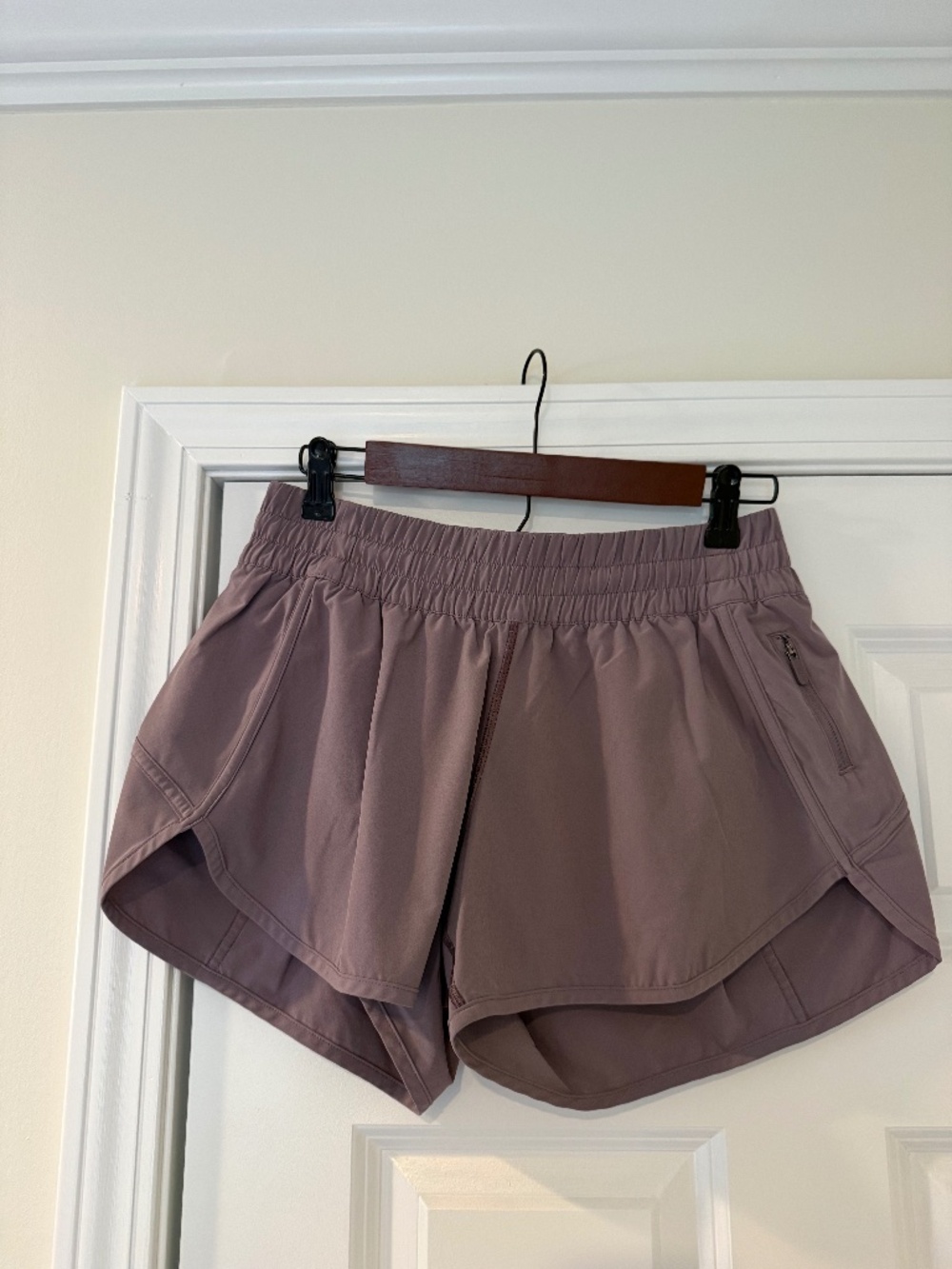 Lululemon Tracker Short - Size 10